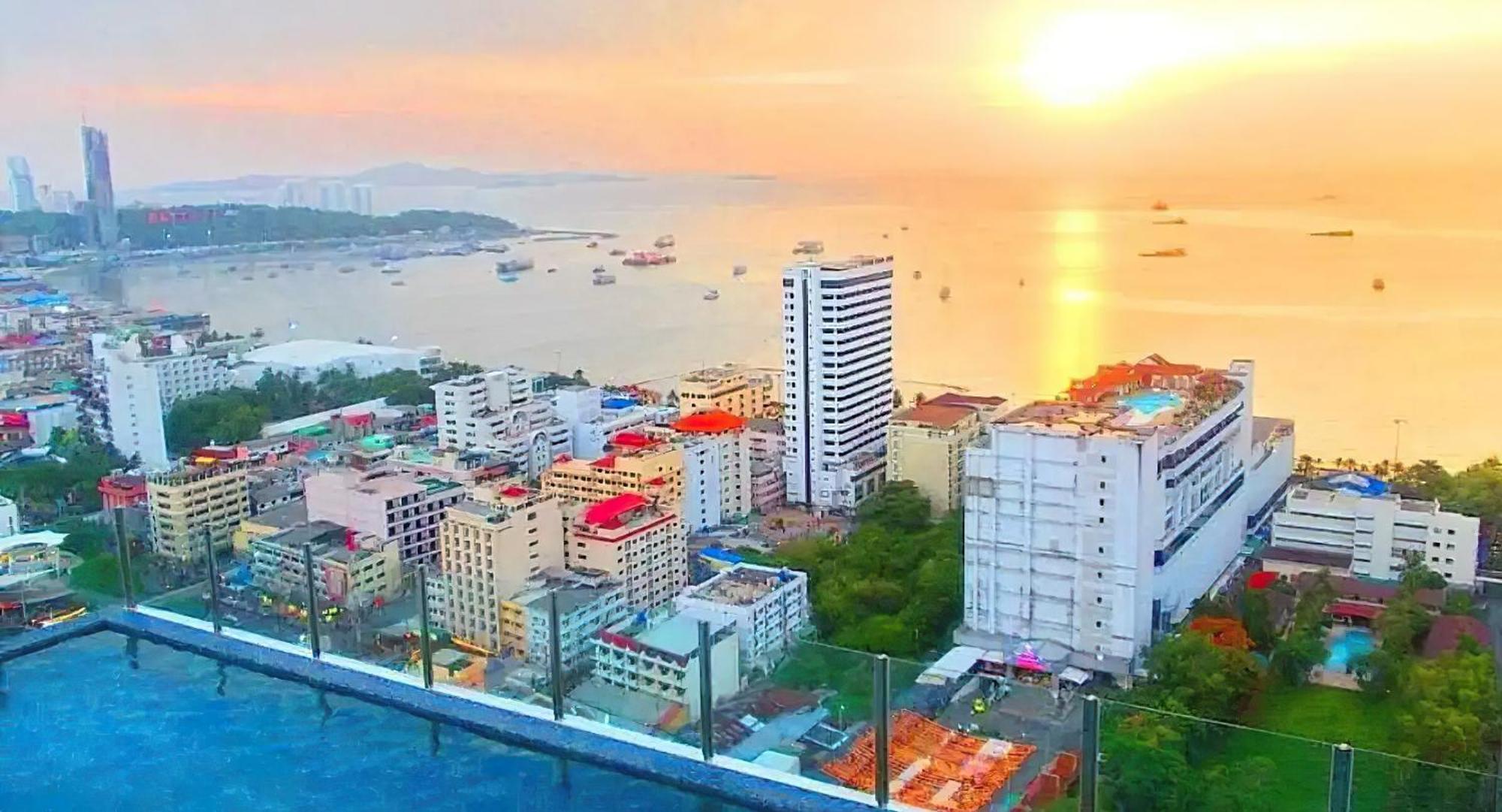 Best Location In Pattaya, Sky Pool & Infinity Edge Exterior photo